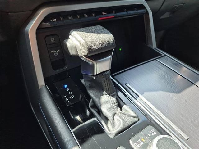 Used 2024 Toyota Sequoia Platinum AWD/4WD image 12