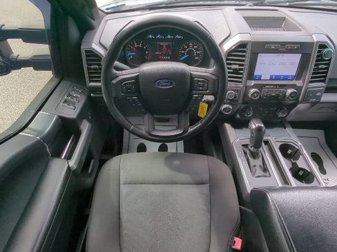 Used 2019 Ford F150 XLT w/ Equipment Group 302A Luxury AWD/4WD image 8