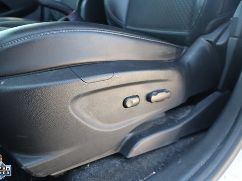 Used 2018 Buick Encore Preferred FWD image 13