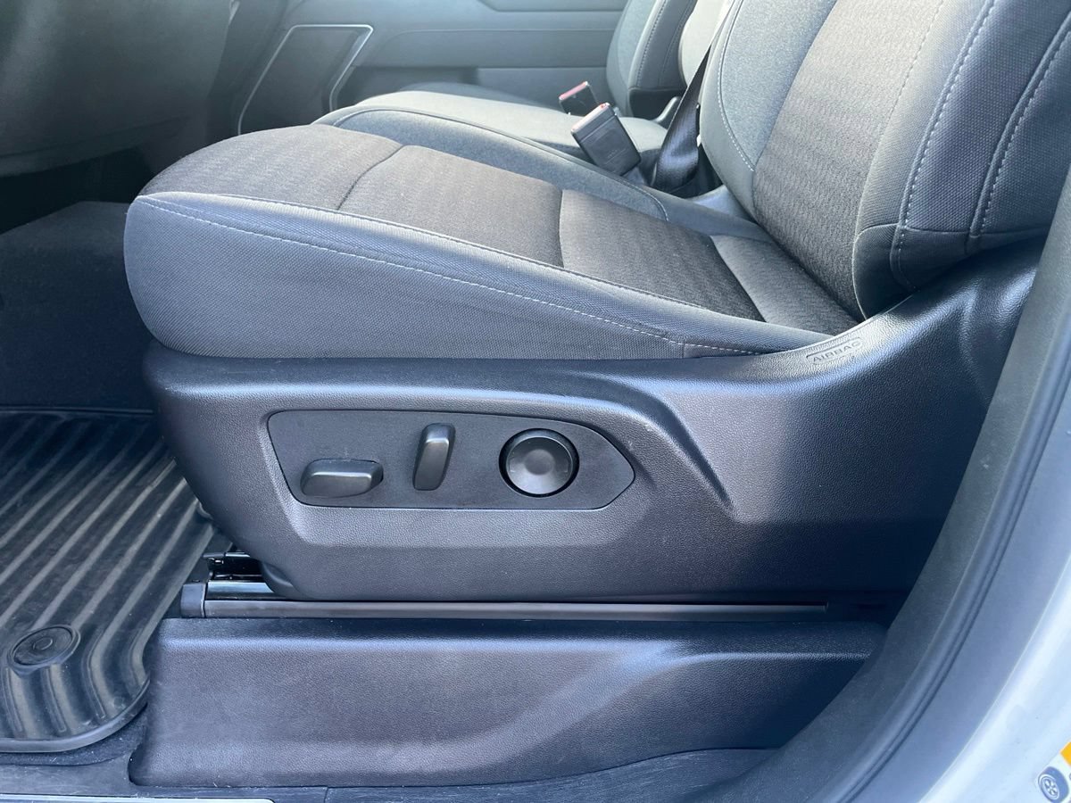 Used 2026 Chevrolet Silverado 1500 RST AWD/4WD image 17