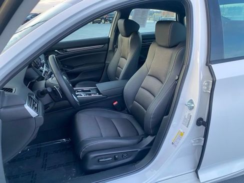 Certified 2022 Honda Accord Sport image 18