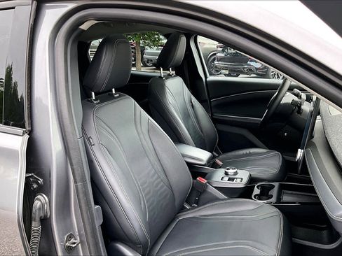 Used 2021 Ford Mustang Mach-E Premium RWD image 8