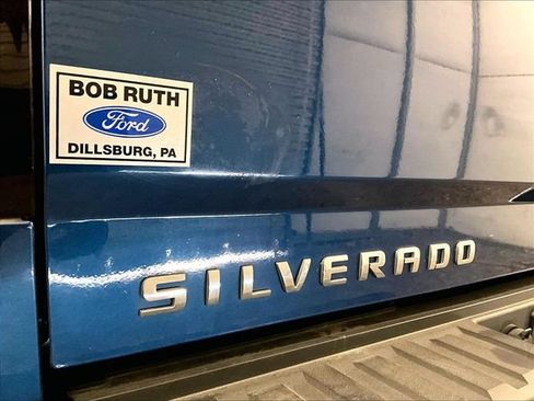 Used 2015 Chevrolet Silverado 1500 LTZ AWD/4WD image 14