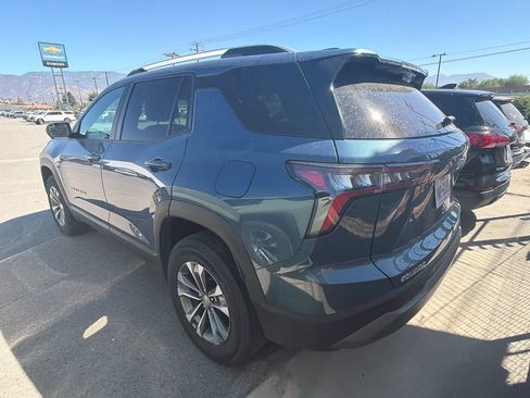 Used 2025 Chevrolet Equinox LT w/ Convenience Package II FWD image 10