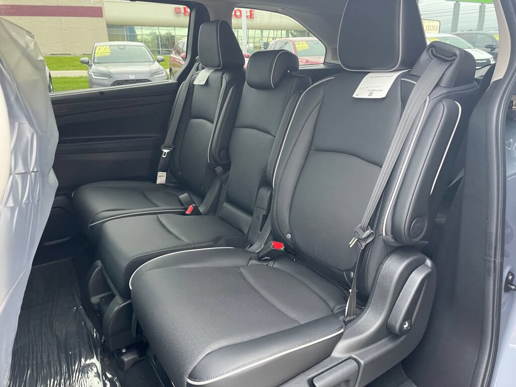 New 2027 Honda Odyssey Elite image 18