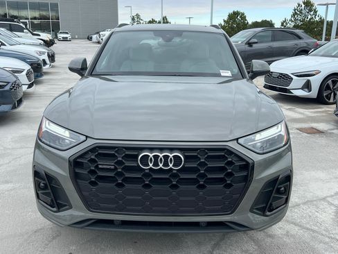 Used 2025 Audi Q5 2.0T Premium image 2