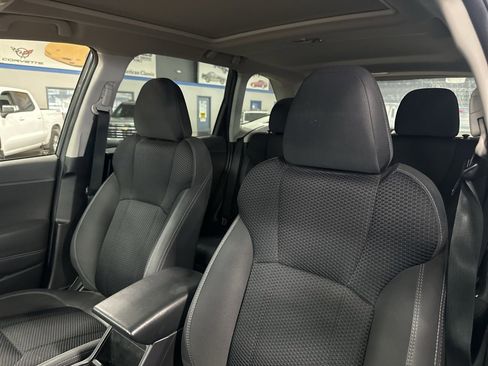 Used 2021 Subaru Forester Premium w/ Popular Package #1 image 5