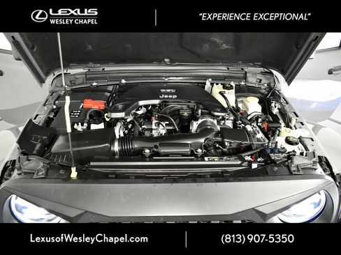 Used 2020 Jeep Wrangler Unlimited Sahara image 14