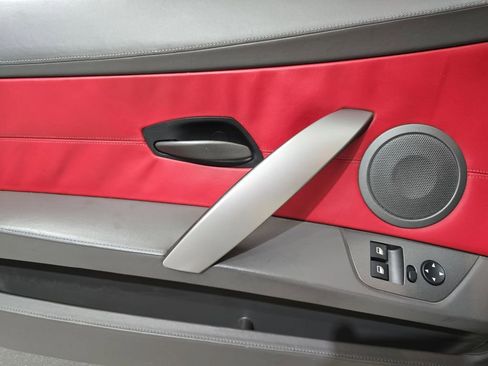 Used 2004 BMW Z4 3.0i image 24