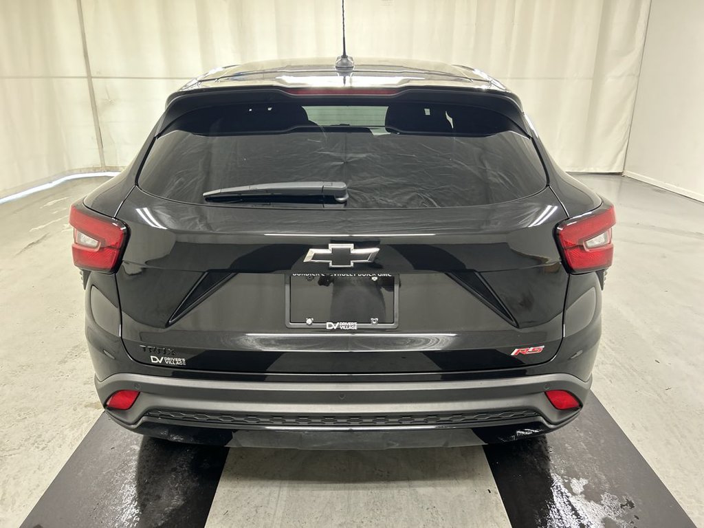 Certified 2024 Chevrolet Trax RS w/ Driver Confidence Package FWD image 20
