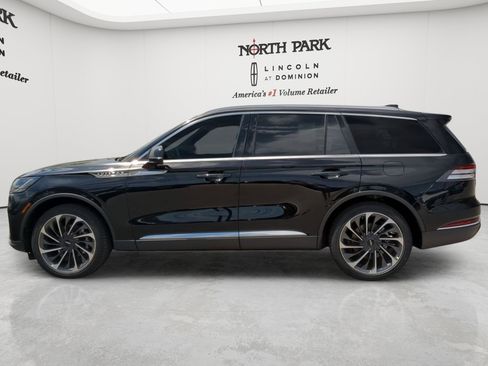 New 2026 Lincoln Aviator Reserve AWD/4WD image 6