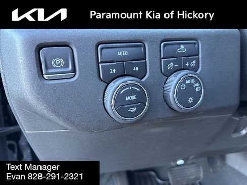 Used 2023 Chevrolet Silverado 1500 LT AWD/4WD image 19
