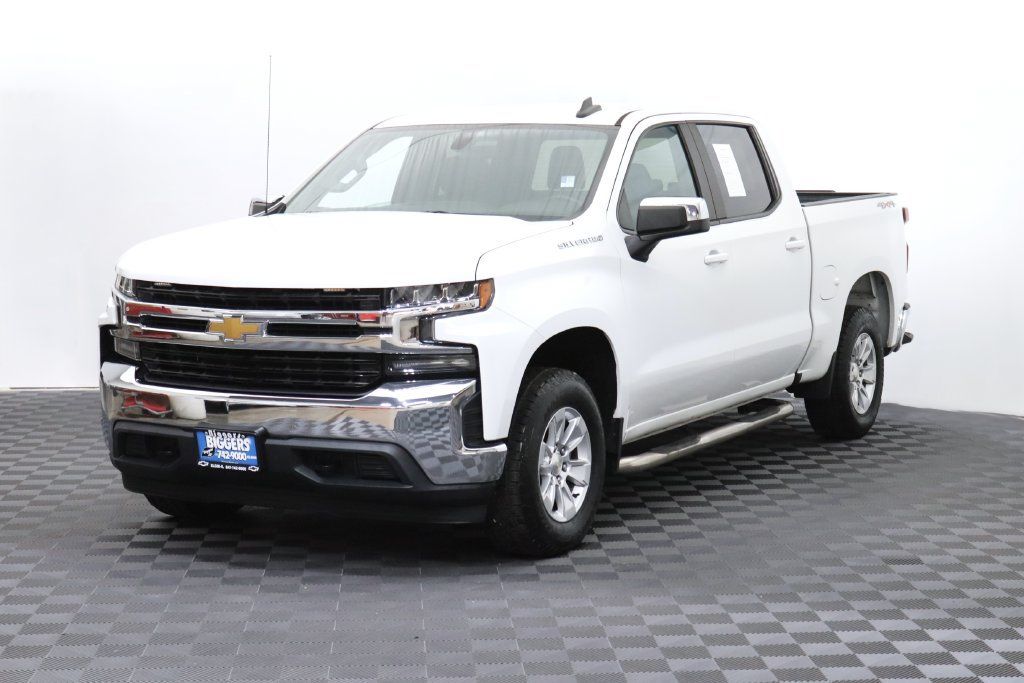 Used 2020 Chevrolet Silverado 1500 LT w/ All-Star Edition AWD/4WD image 3
