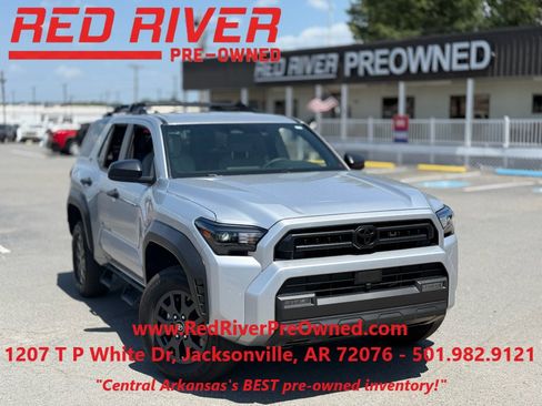 Used 2025 Toyota 4Runner SR5 RWD image 1