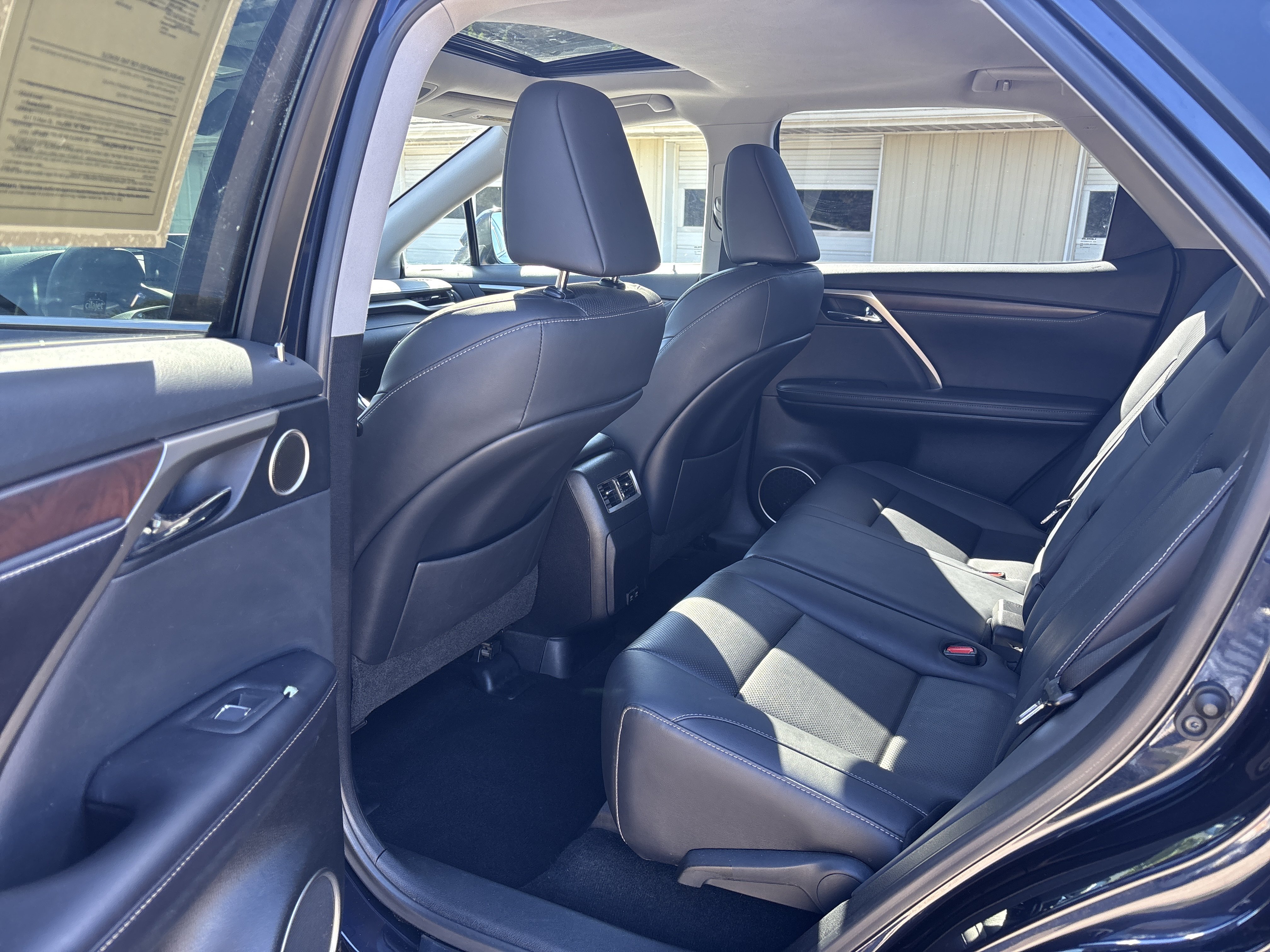 Used 2020 Lexus RX 350 AWD w/ Premium Package image 18