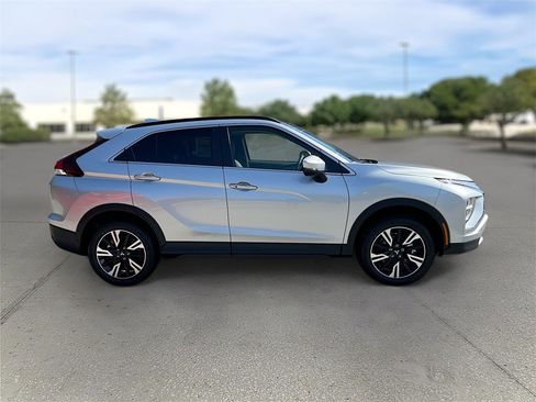 New 2026 Mitsubishi Eclipse Cross SE image 8