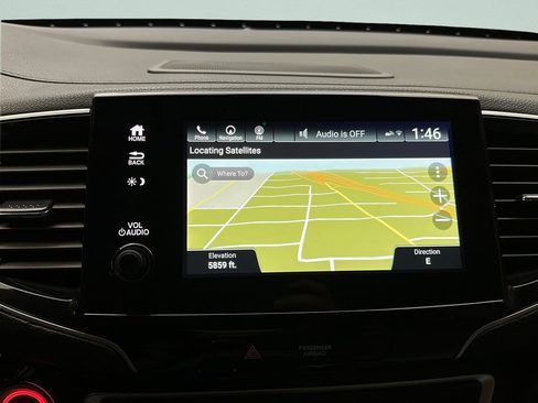 Used 2019 Honda Pilot Touring image 32