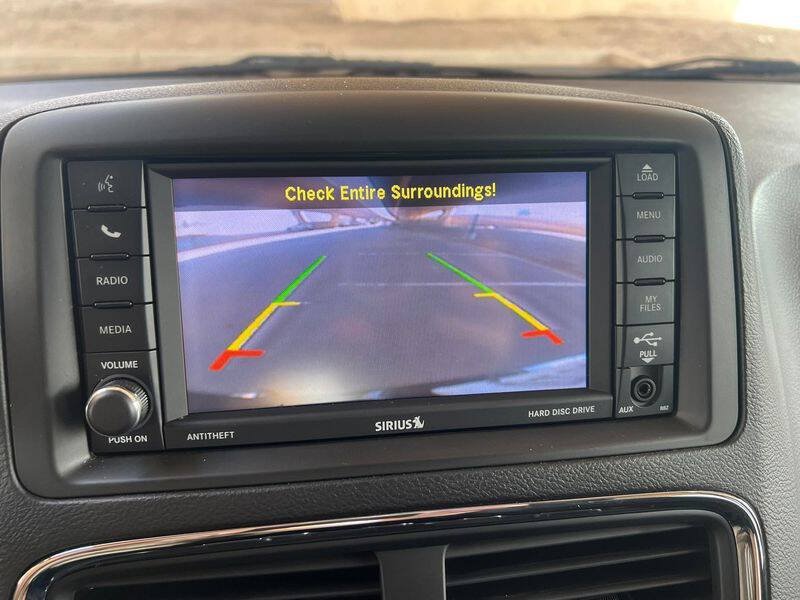 Used 2018 Dodge Grand Caravan SE w/ UConnect Hands-Free Group FWD image 23