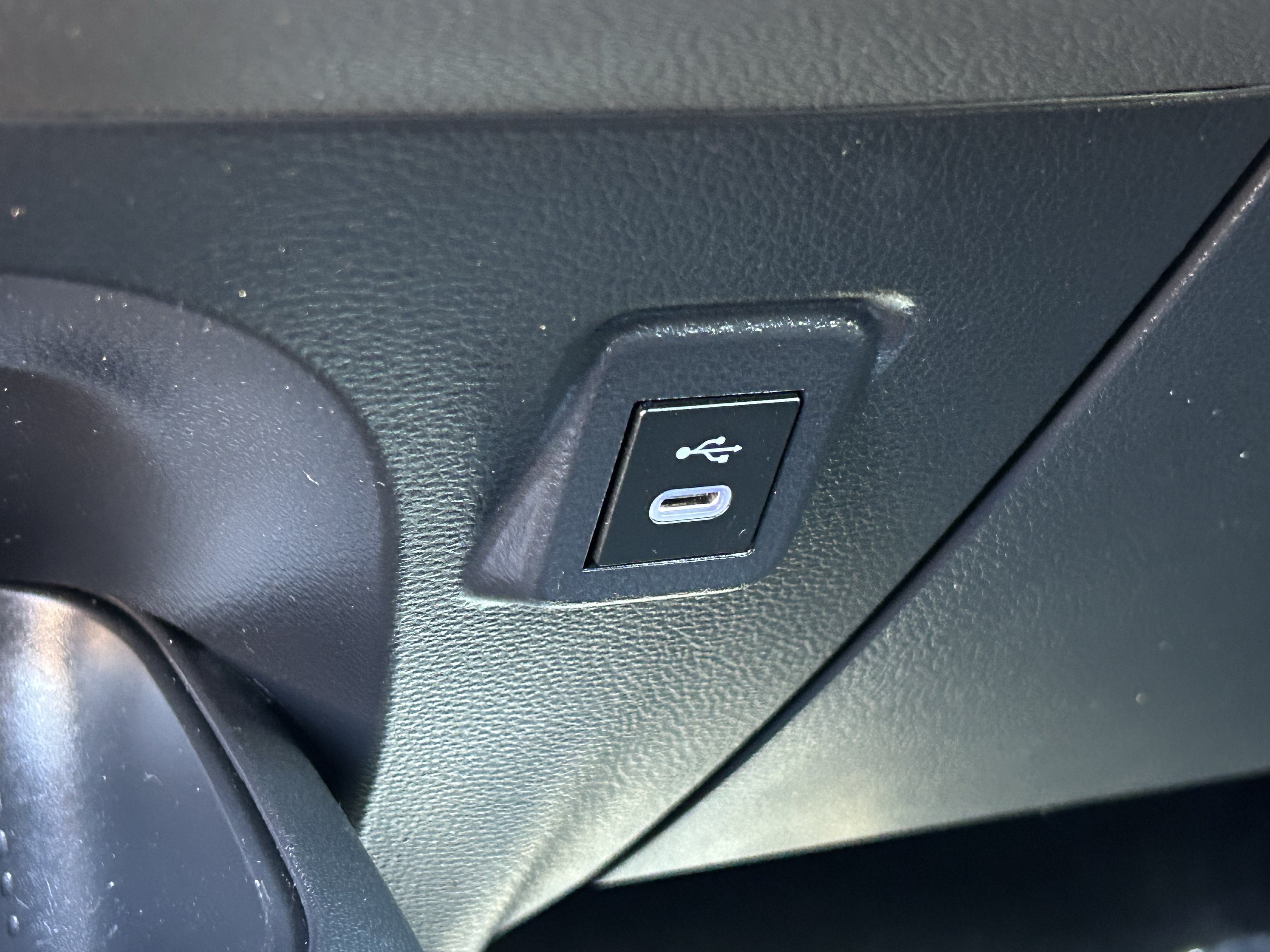 Certified 2024 Toyota Corolla SE FWD image 22