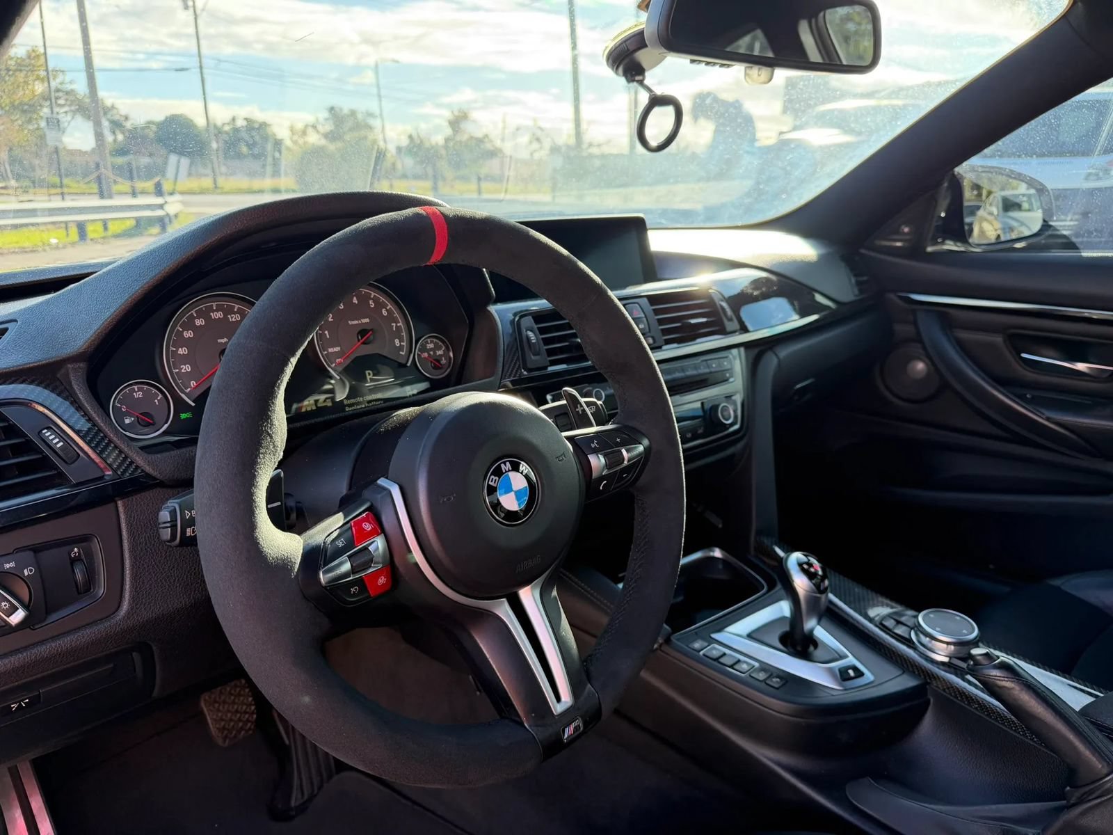 Used 2015 BMW M4 Coupe RWD image 11