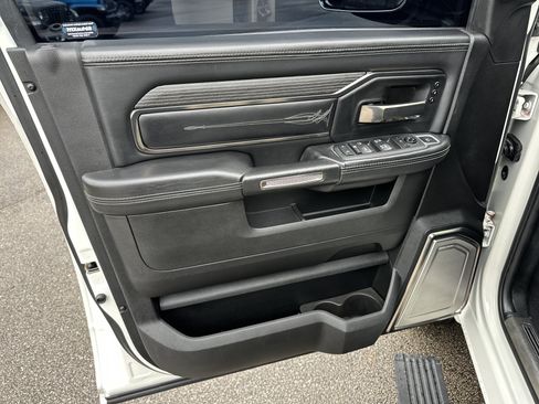 Used 2021 RAM 3500 Limited image 11