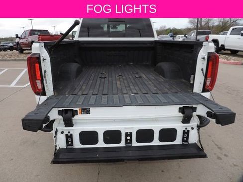 Certified 2022 GMC Sierra 2500 AT4 w/ AT4 Premium Plus Package image 17