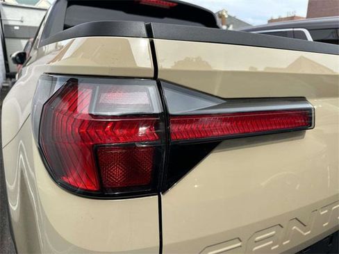 Certified 2024 Hyundai Santa Cruz SEL image 7