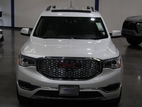 Used 2017 GMC Acadia Denali AWD/4WD image 7