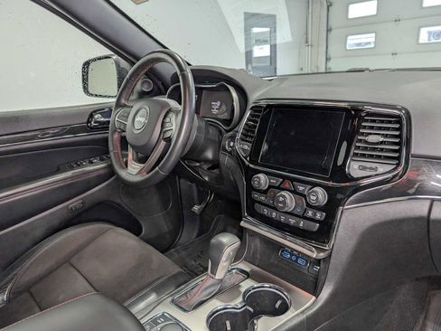 Used 2019 Jeep Grand Cherokee Trailhawk image 44
