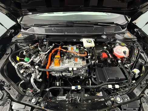 Used 2025 Chevrolet Equinox EV LT image 34