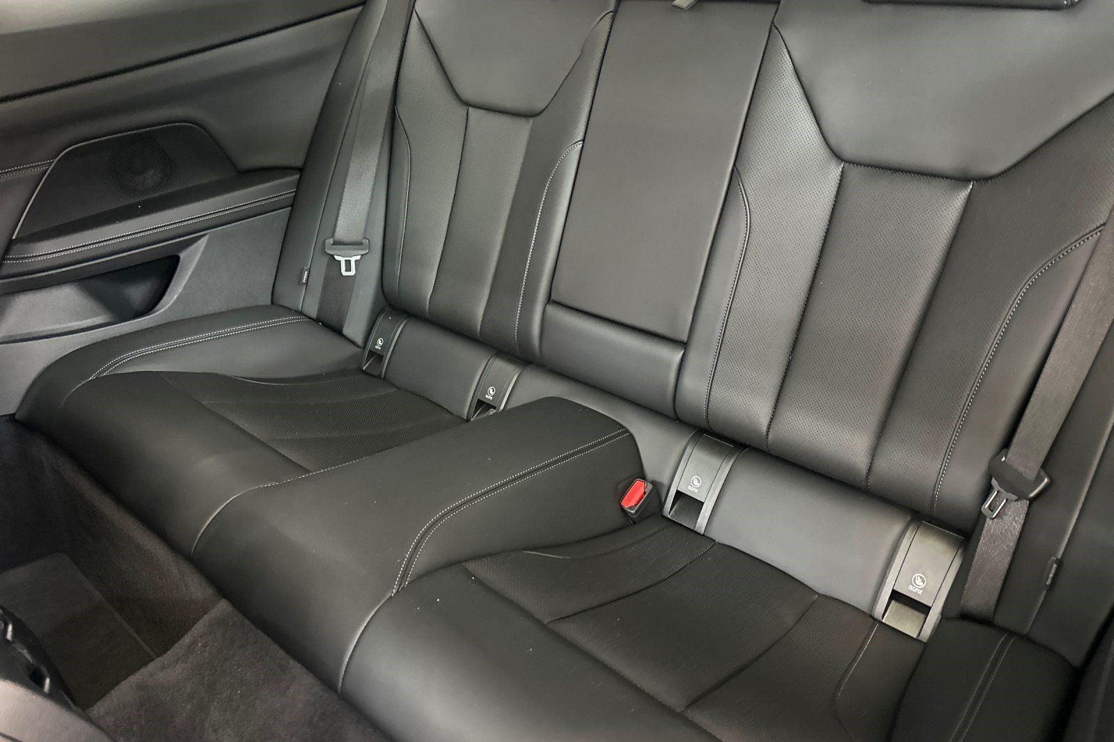 Used 2022 BMW 430i Coupe w/ Convenience Package RWD image 26
