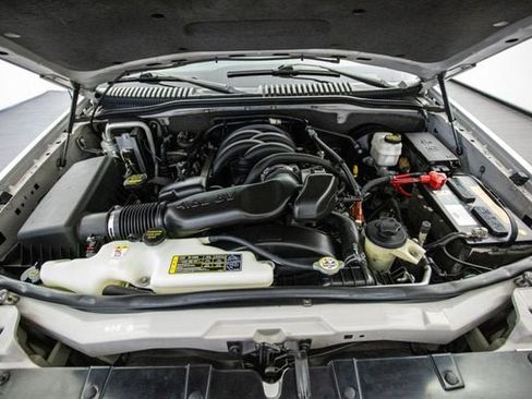 Used 2009 Ford Explorer Sport Trac Adrenalin image 13