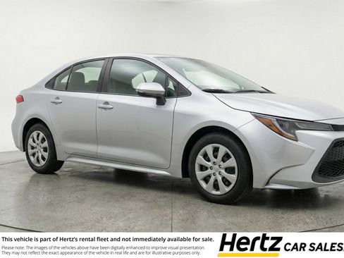 Used 2025 Toyota Corolla LE image 1