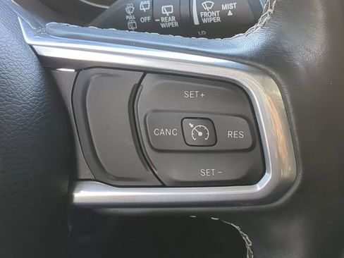 Used 2023 Jeep Wrangler Unlimited Sahara w/ Cold Weather Group image 30