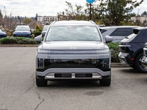 New 2026 Hyundai Ioniq 9 SEL w/ Tow & Go Package AWD/4WD image 7