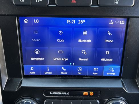 Used 2020 Ford F350 Lariat w/ Camper Package AWD/4WD image 14