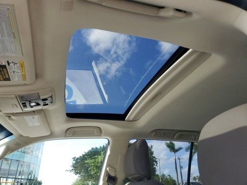 Certified 2022 Lexus GX 460 Premium AWD/4WD image 21