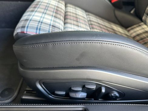 Used 2025 Porsche 911 Turbo image 14