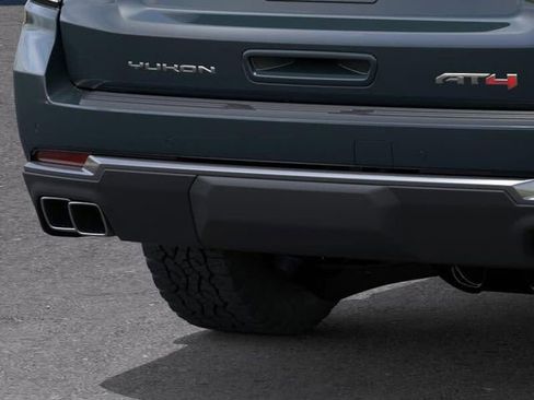 New 2026 GMC Yukon AT4 AWD/4WD image 14