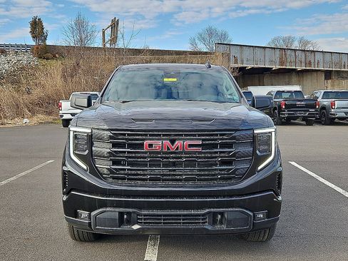 New 2026 GMC Sierra 1500 Elevation AWD/4WD image 2