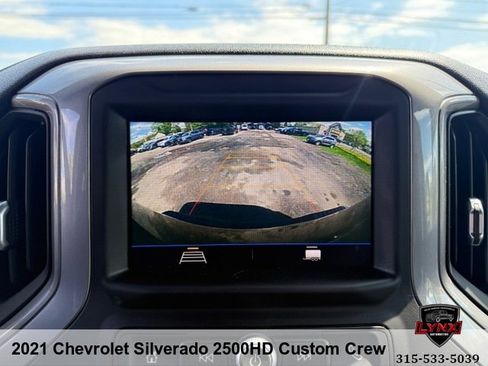 Used 2021 Chevrolet Silverado 2500 Custom w/ Custom Value Package AWD/4WD image 13