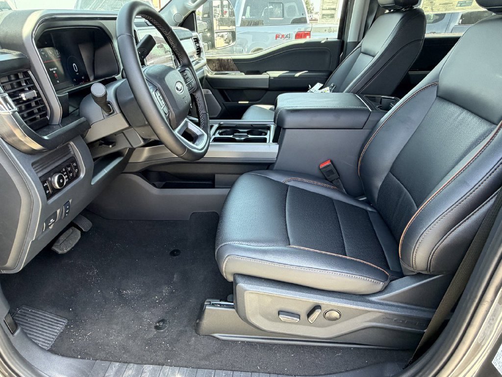 New 2026 Ford F250 Lariat w/ FX4 Off-Road Package AWD/4WD image 25