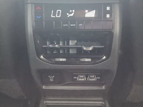 Certified 2023 Jeep Grand Cherokee L Altitude AWD/4WD image 26