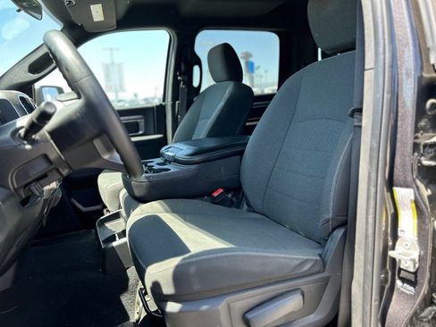 Used 2024 RAM 1500 Warlock AWD/4WD image 5