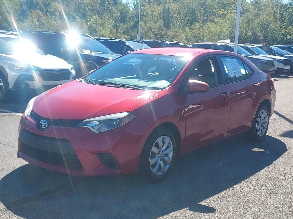 Used 2014 Toyota Corolla LE FWD image 3