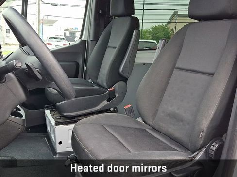 Used 2022 Mercedes-Benz Sprinter 2500 image 16