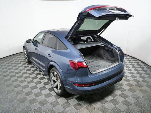 Used 2023 Audi e-tron S Prestige w/ Prestige Package AWD/4WD image 31
