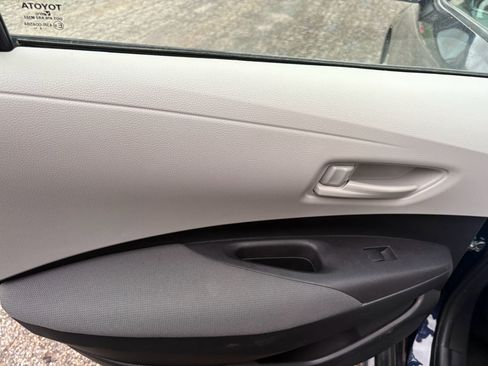 Used 2024 Toyota Corolla LE FWD image 17