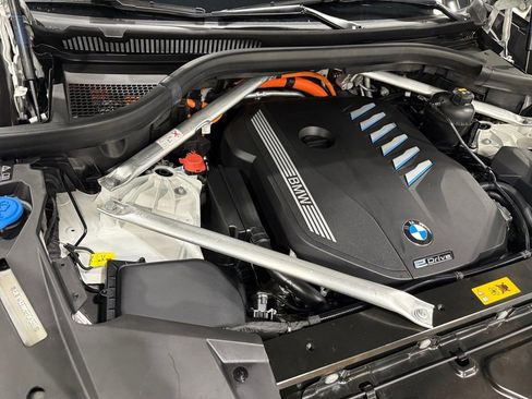 Used 2023 BMW X5 xDrive45e image 38