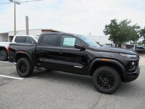 New 2026 GMC Canyon Elevation w/ Convenience Package RWD image 2